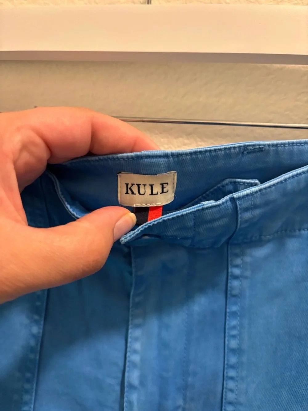 Kule City Short in Blue, size 4